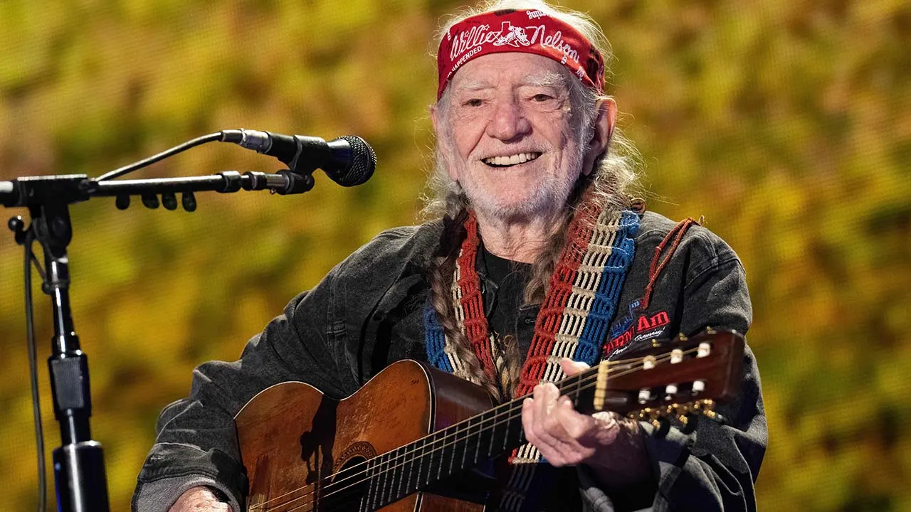 10 Best Willie Nelson Songs of All Time